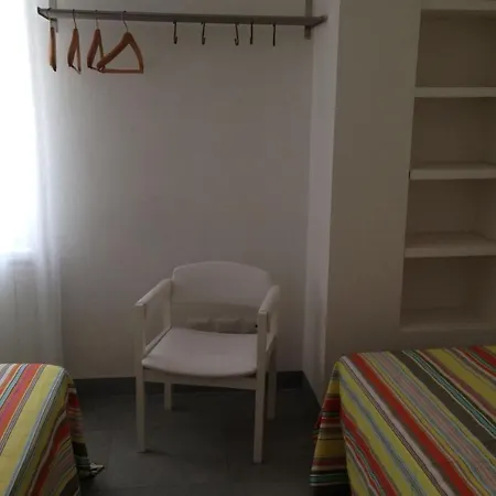 Βίλα 021 La Rondinella *